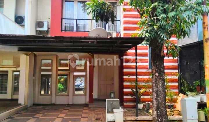 Hot Deal! Beautiful 2-Story House Ready to Live In at Puri Bintaro Sector 9