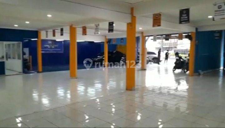 Disewakan Tanah dan Bangunan (ex showroom) di Serpong 1