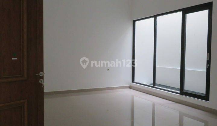 Dijual Rumah Green Ville 1