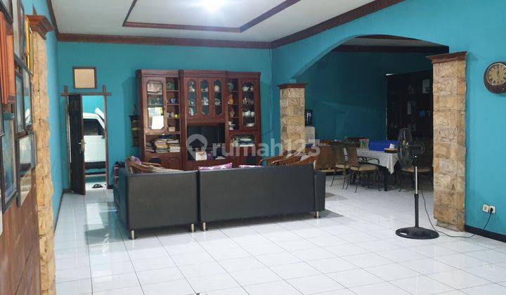 Showroom/Gudang  + Rumah Shm Strategis Di Tigaraksa 2