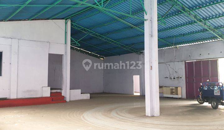 RUMAH + SHOWROOM/GUDANG STRATEGIS DI TIGARAKSA  2