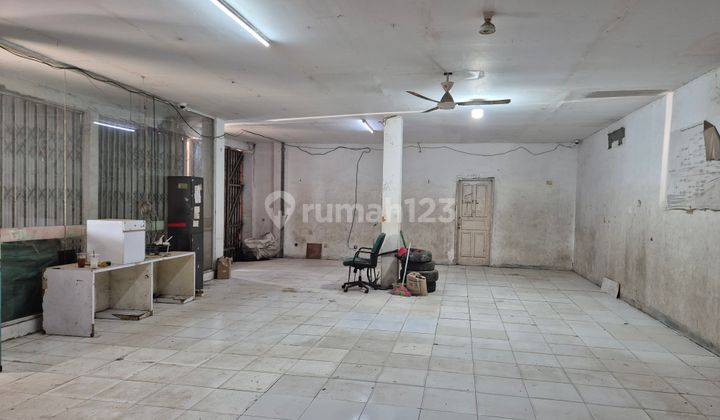 Ruko 1,5 Lantai (15mx13m) Strategis Pinggir Jalan Kamal Raya 1