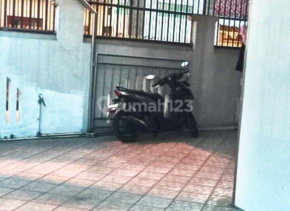 Rumah Duta Garden 1.5 Lantai Posisi Hoek 2