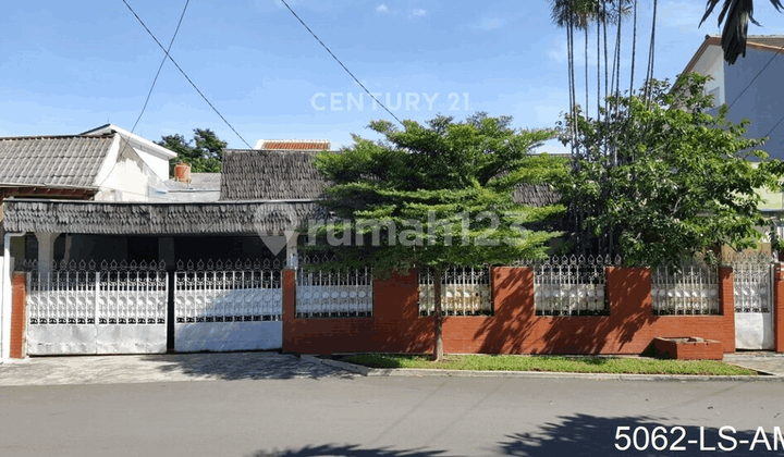 Dijual Rumah Menarik Strategis Di Cipulir Jakarta Selatan 1