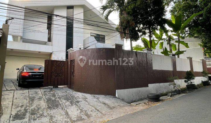 Turun Harga Rumah Luas Bagus Dan Murah Serta Strategis Dengan Swimming Pool Di Bangka 2 Jakarta Selatan. Turun Harga Rumah Luas Bagus Dan Murah Serta Strategis Dengan Swimming Pool Di Bangka 2 Jakarta Selatan.
