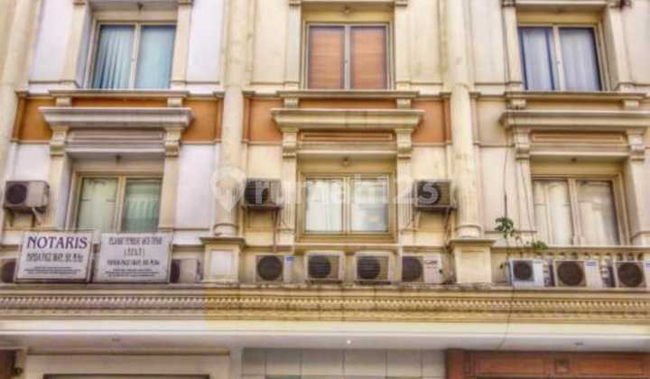 Ruko Royal Palace Strategis Tebet Prof Supomo Jakarta Selatan