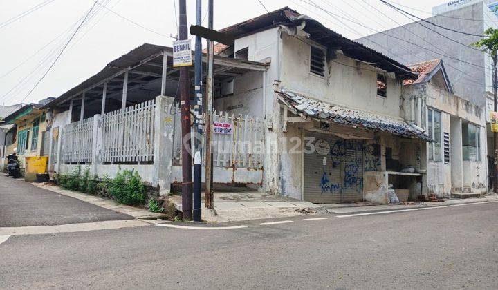 Rumah Lokasi Strategis Segitiga Emas Jakarta Pusat Untuk Tinggal, Kantor Atau Kos Bebas Banjir Posisi Hook 1