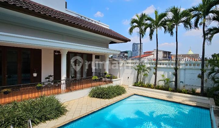 Rumah Mewah Elegan 2 Lt + Kolam Renang Di Villa Palma Residence Jakarta Selatan Rumah SHM Bagus