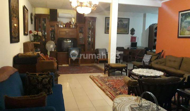 Rumah 2 Lt Murah Lokasi Segitiga Emas Jakarta Pusat Bagus Untuk Tinggal, Kantor Atau Kos 2