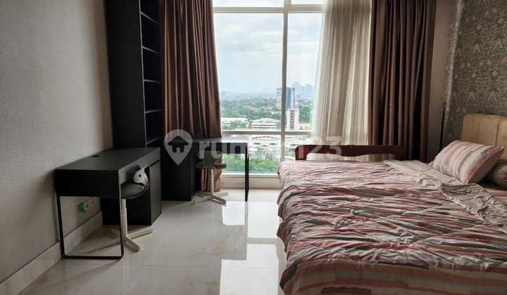 Sewa Apartment Botanica 2 BR Bagus Furnished 2