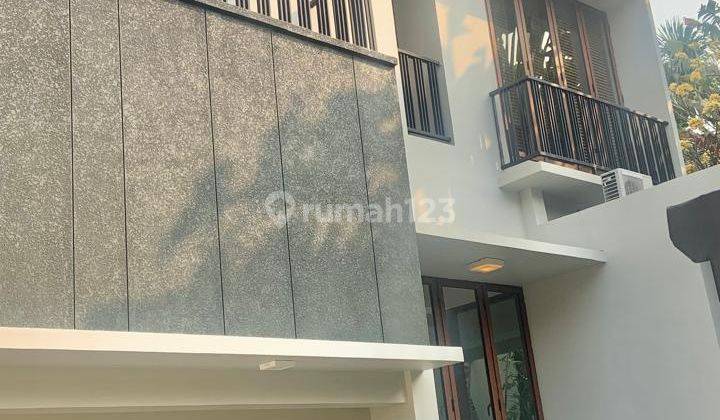 Disewakan Rumah Modern Minimalis Bangunan 2 Lantai Area Cipete Jakarta Selatan  1