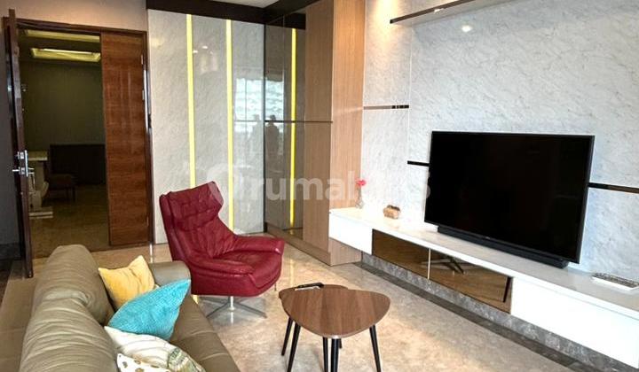 Apartemen Distric8, 3 BR Siap Huni, Strata