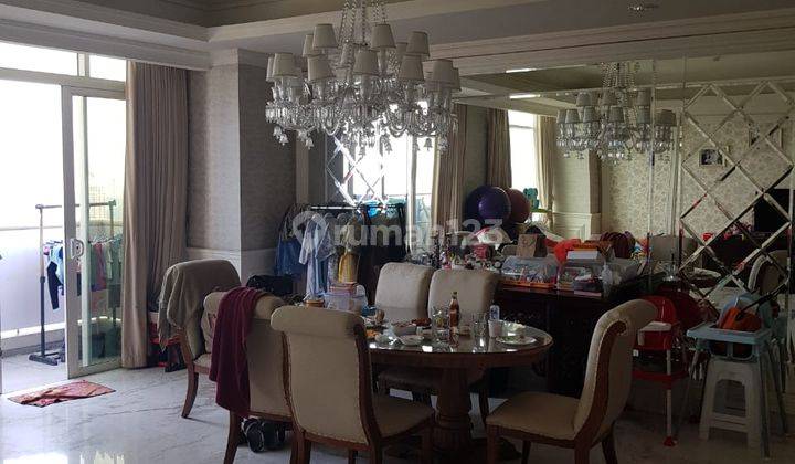 Apartment Botanica 3 BR Furnished Bagus 1