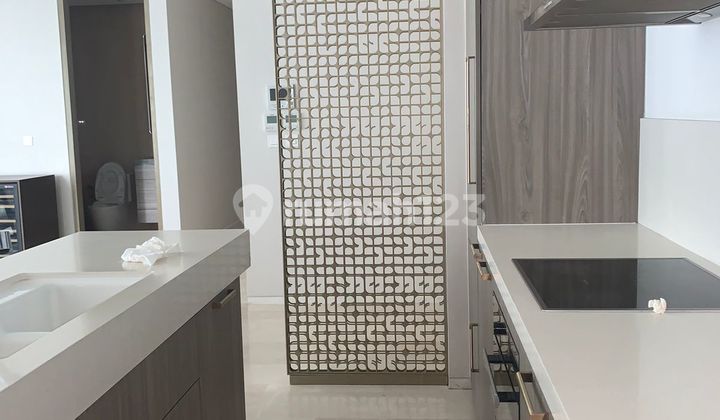 Sewa Apartment Verde Two Bagus 2 BR Furnished 2