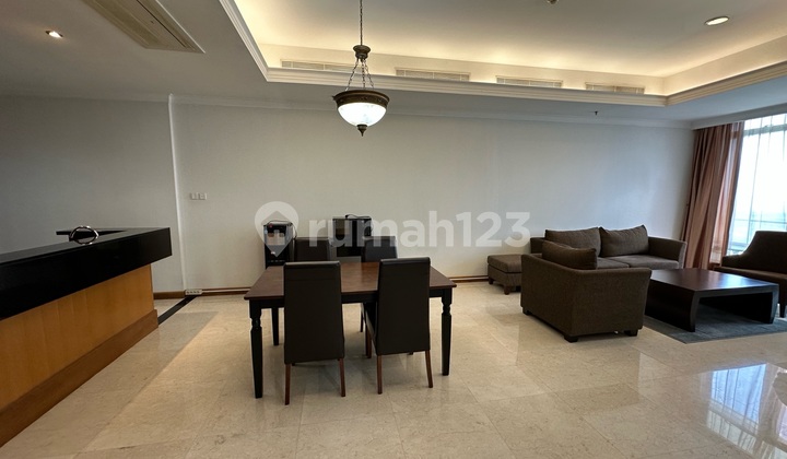 Kempinski Residence Apartment 3 BR Nice Furnished