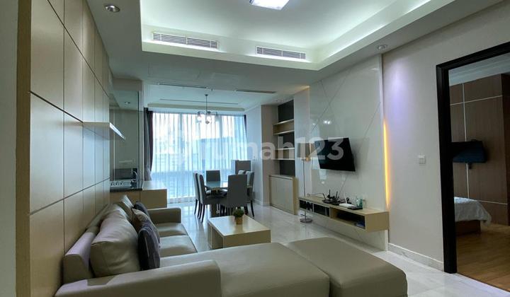 Apartment The Peak Sudirman 3 BR Nice Furnished