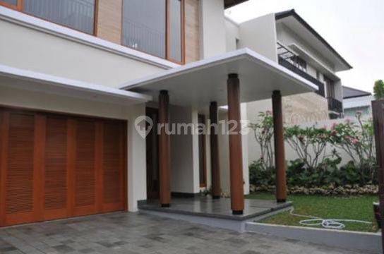 Dijual Rumah Minimalis Modern Area Cipete Bangunan 2 Lanta Semi Furnished  1