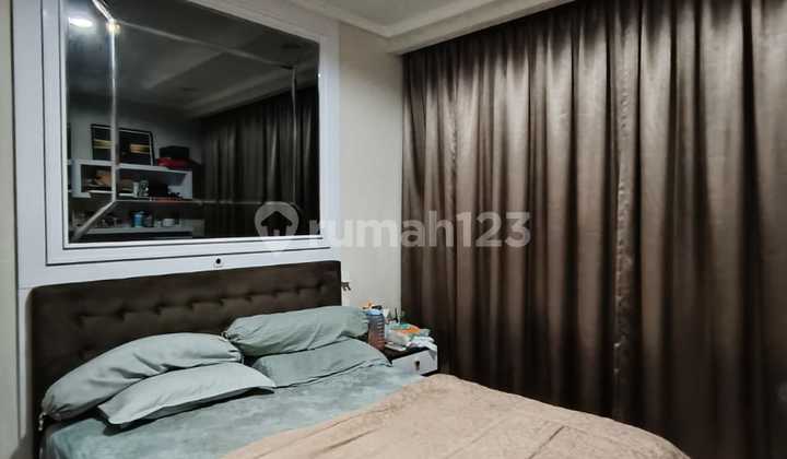 Apartment District 8 Scbd 2 BR Bagus Semi Furnished Apartment District 8 Scbd 2 BR Bagus Semi Furnished