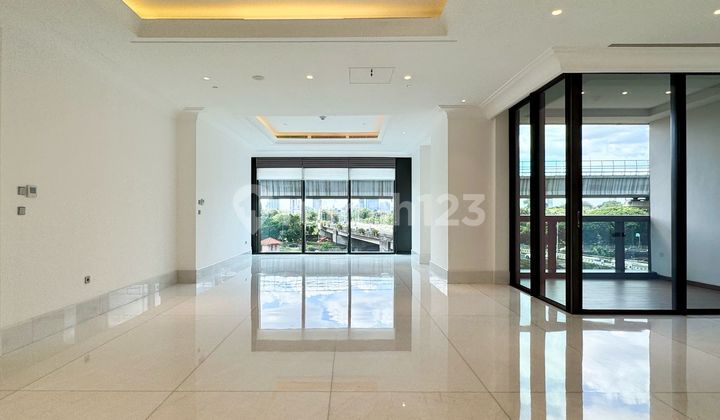 Apartemen St Regis 3 Br Semi Furnished Bagus Apartemen St Regis 3 Br Semi Furnished Bagus