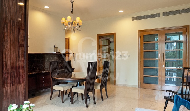 Senayan Residence Apartment 3 Bedrooms Nice Furnished 2