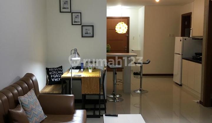 Apartment Furnished 2 BR condominium