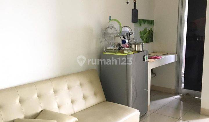 Apartemen Greenbay 2 Kamar Semifurnis Siap Huni  1