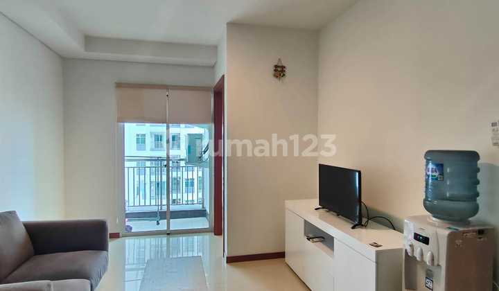 Sewa Apartemen Condominium 2Br Furnished View Kolam