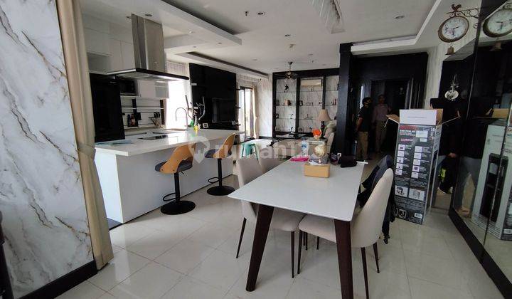 Dijual unit Penthouse, Furnish rapi/terawat di Cervino Apt, hanya 500m dari Mal Kokas, Ari 2