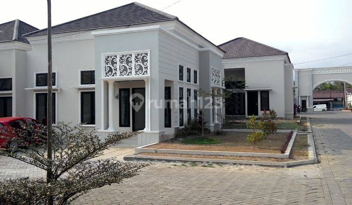 Disewakan Rumah Hook di Komp Sapphire Estate, Dekat Kampus Unsoed, Purwokerto  1