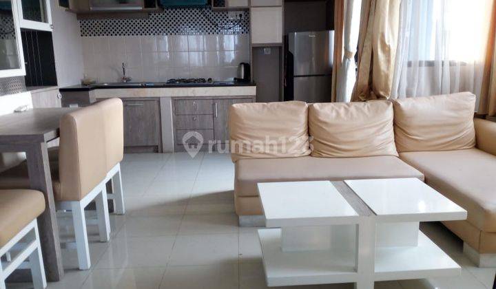 Disewakan 2 BR Hook 58m Furnish di Cervino Apt, Hanya 500m Dari Mal Kokas, Ari 1