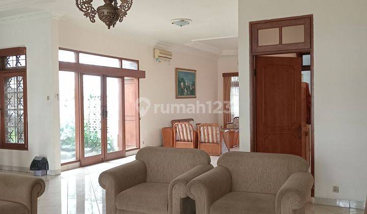 Rumah Kontrakan 2 Lantai Bagus Semi Furnished Sertifikat Hak Milik di Manunggal Juang, Jakarta Selatan 1