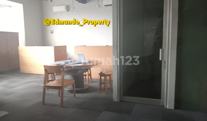 Good Shop House 250 m2 SHM Pos Pengumben, West Jakarta