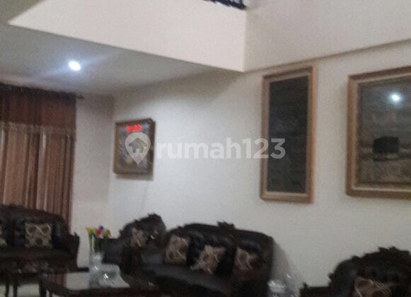 Rumah Bagus Unfurnished SHM Kemang Pratama, Bekasi 2