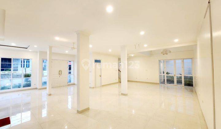 Rumah 3 Lantai Baru Semi Furnished Sertifikat Hak Milik Jalan Kebagusan Raya, Jakarta Selatan 2