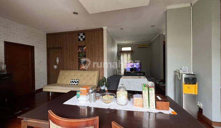 Rumah 2 Lantai Bagus Semi Furnished Sertifikat Hak Milik di Samali 2, Jakarta Selatan 1