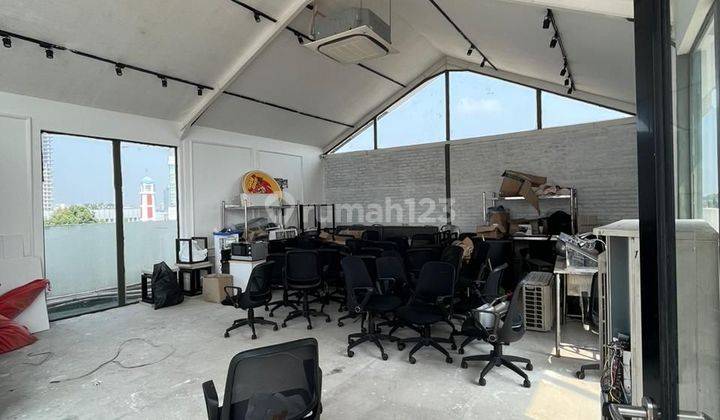 Kantor di Ampera Raya, Jakarta Selatan 700 m Bagus Sertifikat Hak Milik 1