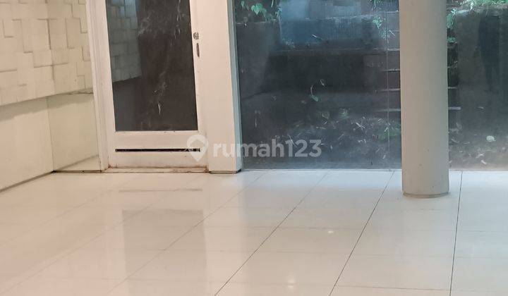 Rumah 3 Lantai Bagus Unfurnished Sertifikat Hak Milik di Cinere Mars Raya, Jakarta Selatan 2