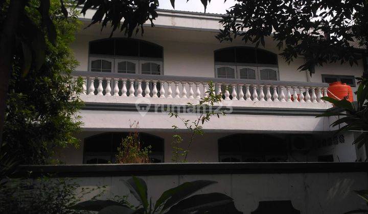 Rumah 2 Lantai Bagus Unfurnished Sertifikat Hak Milik Di Delman Raya, Jakarta Selatan 1