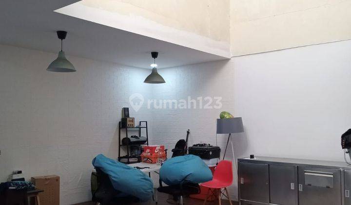 Rumah 2 Lantai Butuh Renovasi Unfurnished Sertifikat Hak Milik di Pondok Jaya, Jakarta Selatan 2