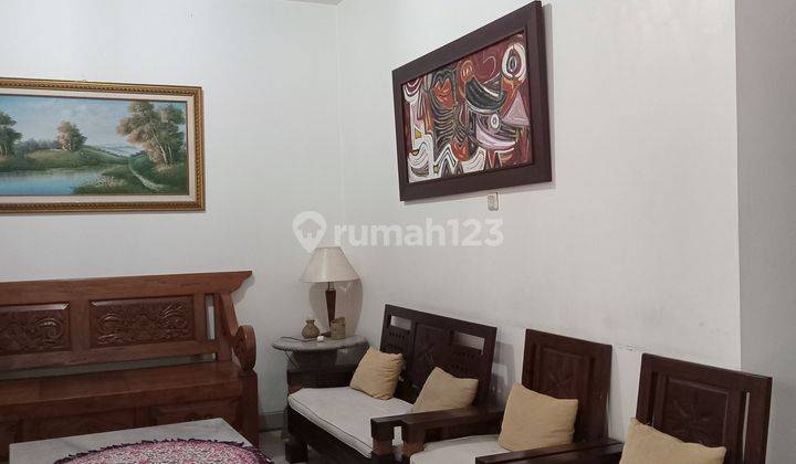 Rumah 2 Lantai Bagus Unfurnished Sertifikat Hak Milik di Kalibata Utara, Jakarta Selatan 1