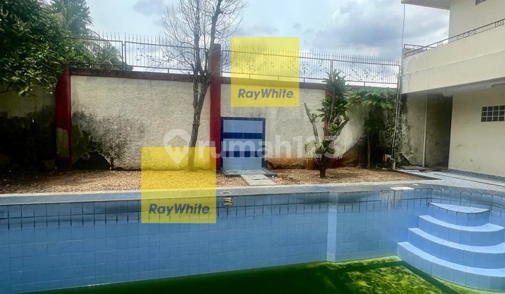 Nice House Unfurnished SHM Cilandak, South Jakarta