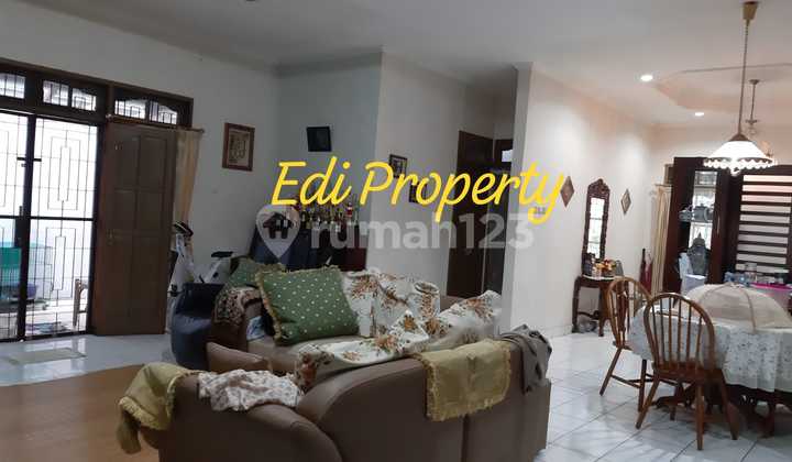 Rumah Bagus SHM Pondok Labu, Jakarta, di Jual