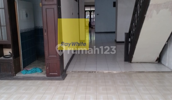 Nice House Unfurnished SHM Pasar Minggu, South Jakarta 2