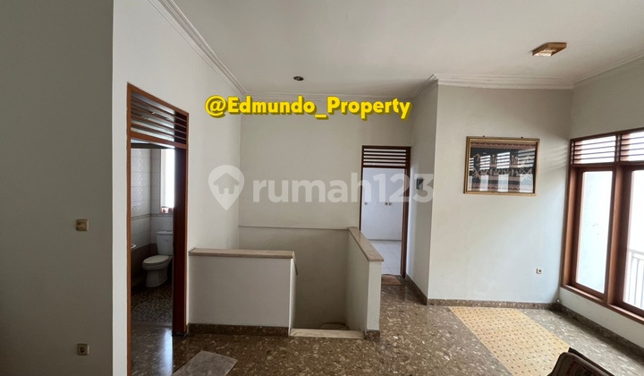 Rumah, 2 Lantai, SHM, di Ciganjur 2