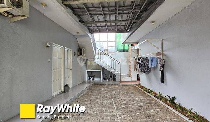 Ruang-Usaha di Jalan H. Ipin Dalam, RT.13/RW.1, Pondok Labu, Kota Jakarta Selatan, Daerah Khusus Ibukota Jakarta, Pondok Labu 264.0 m² Unfurnished SHM 2