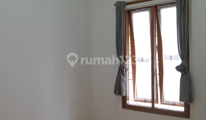 Rumah, 2 Lantai, SHM, di Kebayoran Baru 2