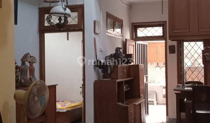 Rumah Kontrakan Bagus Semi Furnished Sertifikat Hak Milik di Sagu, Jakarta Selatan 1