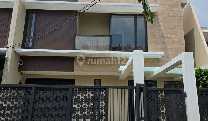 Rumah Cempaka Putih Siap Huni, Sudah Renovasi Hadap Utara 2