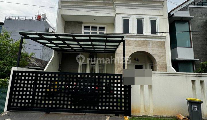 Rumah Sunter Siap Huni 3 Lantai Hadap Selatan