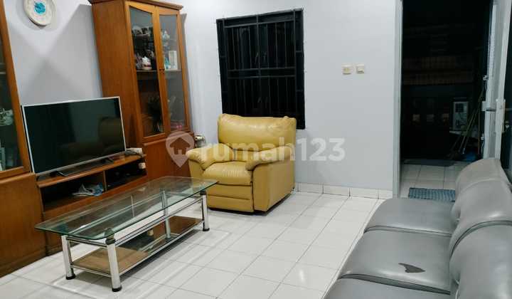 Ruko 3 Lantai Luas Tanah 96M² di Jl. Cengkareng Raya Jak-Bar Ruko 3 Lantai Luas Tanah 96M² di Jl. Cengkareng Raya Jak-Bar